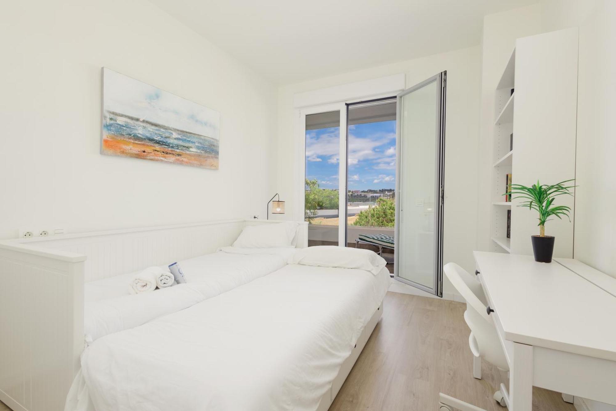 Contemporary 2 Bedroom In Nueva Andalucia