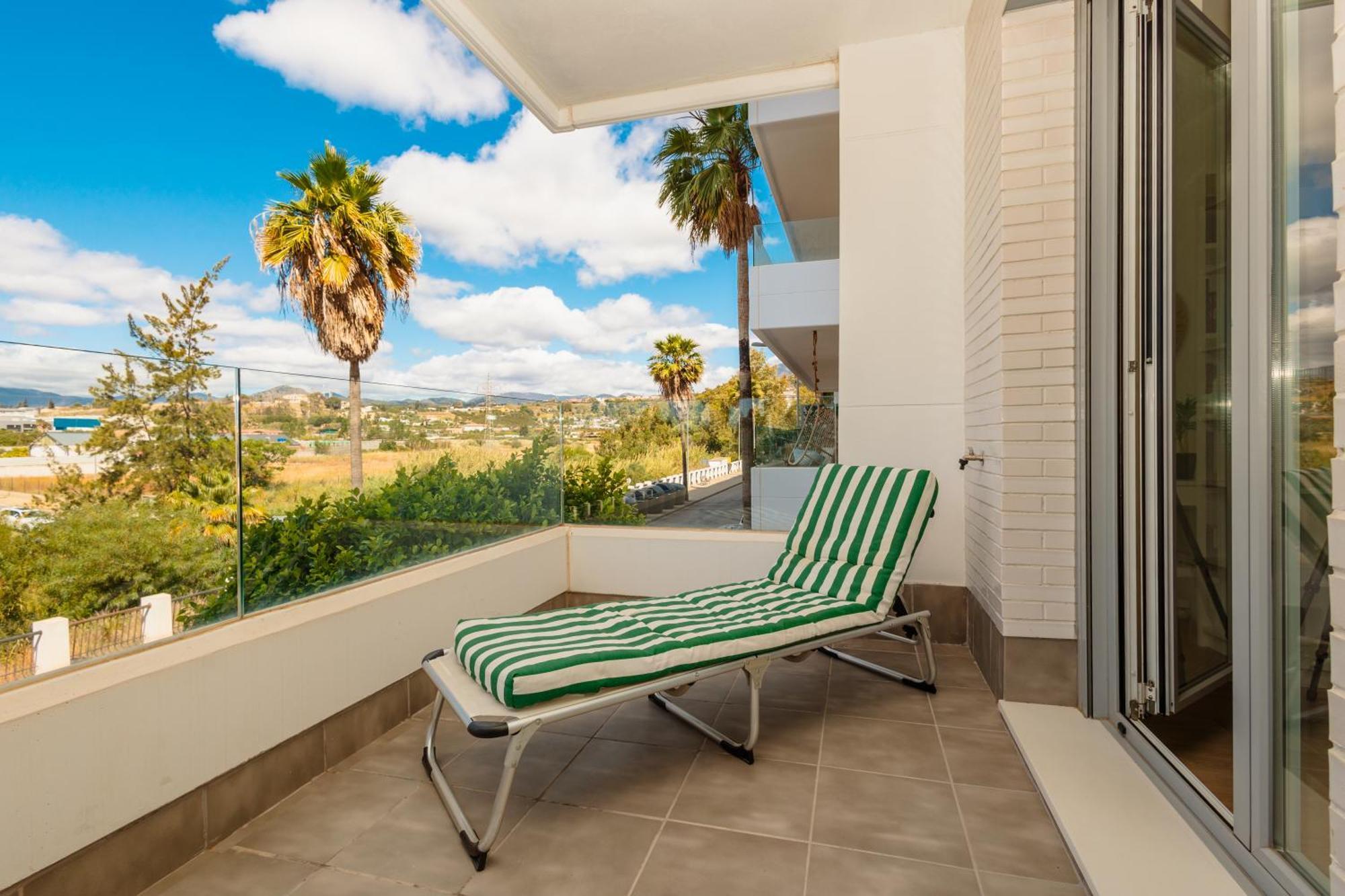 Contemporary 2 Bedroom In Nueva Andalucia Marbella